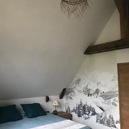 Du Manoir De L'herbier *